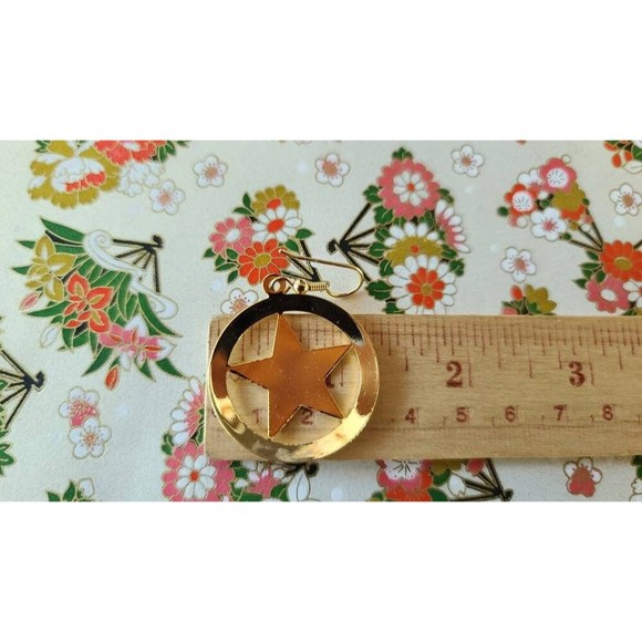 Vintage Star Dangling Earrings - Picture 9 of 10